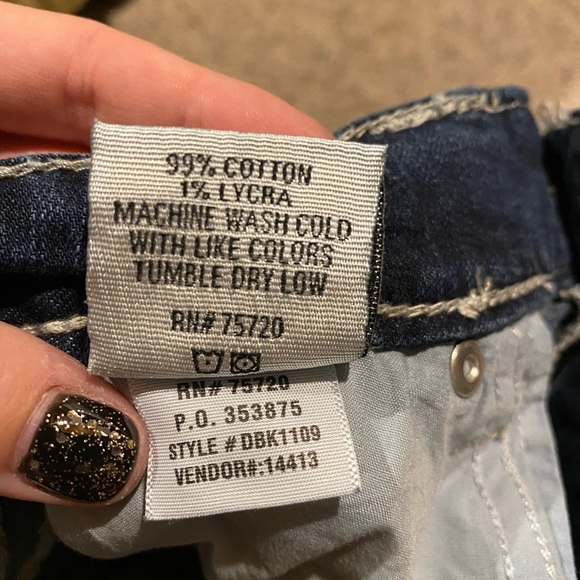 Daytrip Capris - Picture 6 of 7